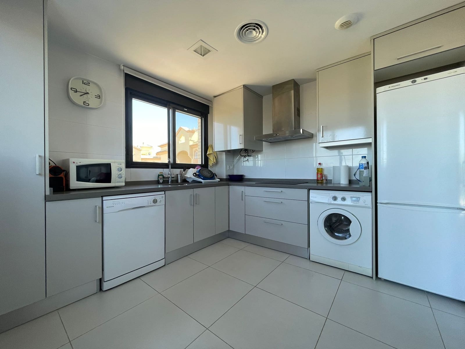 3 soveværelse Lejlighed til salg i Oliva med swimmingpool garage - € 372.000 (Ref: 7932230)