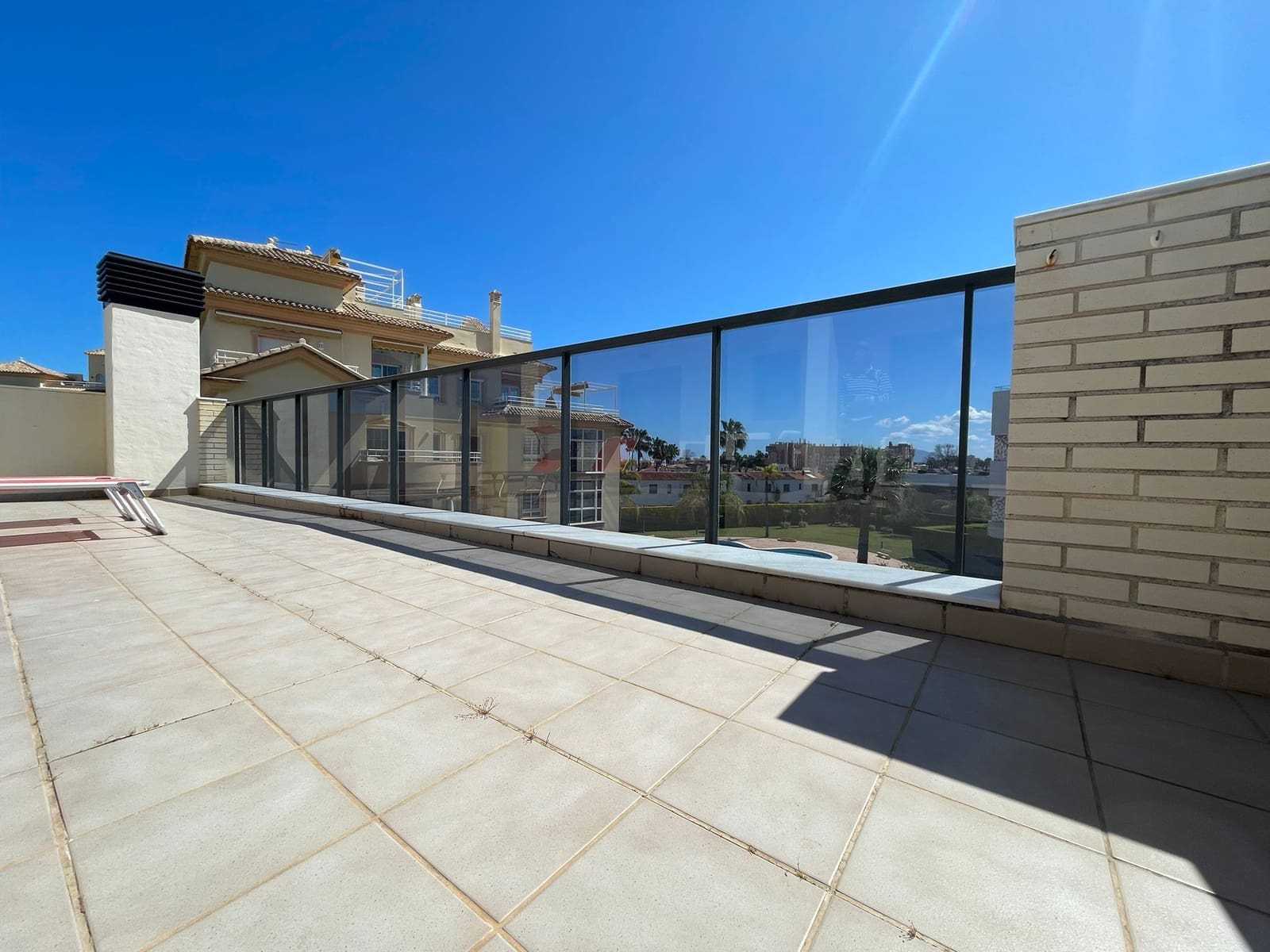 3 soveværelse Lejlighed til salg i Oliva med swimmingpool garage - € 372.000 (Ref: 7932230)