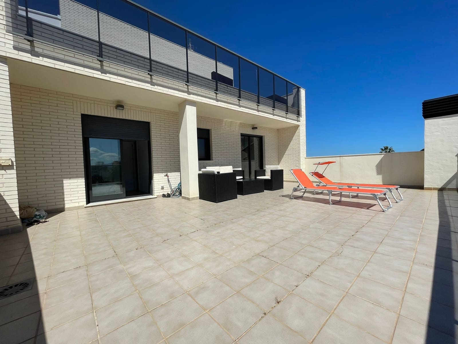 3 soveværelse Lejlighed til salg i Oliva med swimmingpool garage - € 372.000 (Ref: 7932230)