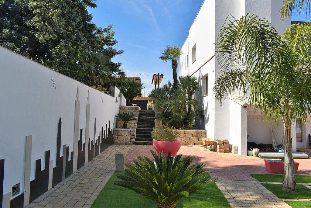 4 soverom Villa til salgs i Denia med svømmebasseng garasje - € 644 900 (Ref: 7932312)