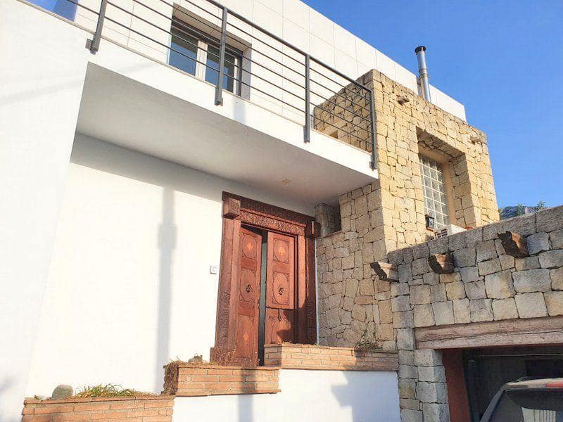 4 soverom Villa til salgs i Denia med svømmebasseng garasje - € 644 900 (Ref: 7932312)