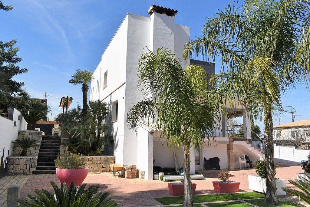 4 soverom Villa til salgs i Denia med svømmebasseng garasje - € 644 900 (Ref: 7932312)