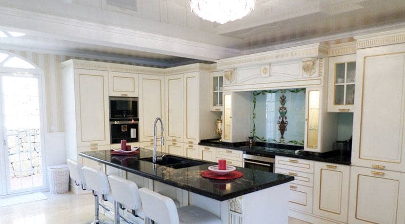 Chalet de 6 habitaciones en Dénia en venta con piscina garaje - 1.400.000 € (Ref: 7932317)