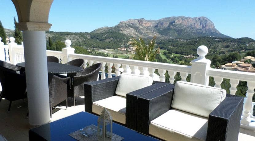 Chalet de 6 habitaciones en Dénia en venta con piscina garaje - 1.400.000 € (Ref: 7932317)