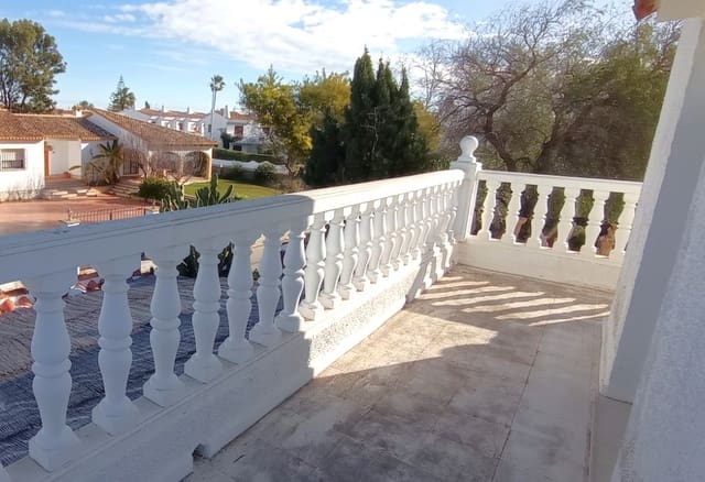 5 bedroom Villa for sale in Las Marinas / Les Marines, Dénia with pool garage - € 598,000 (Ref: 7932318)