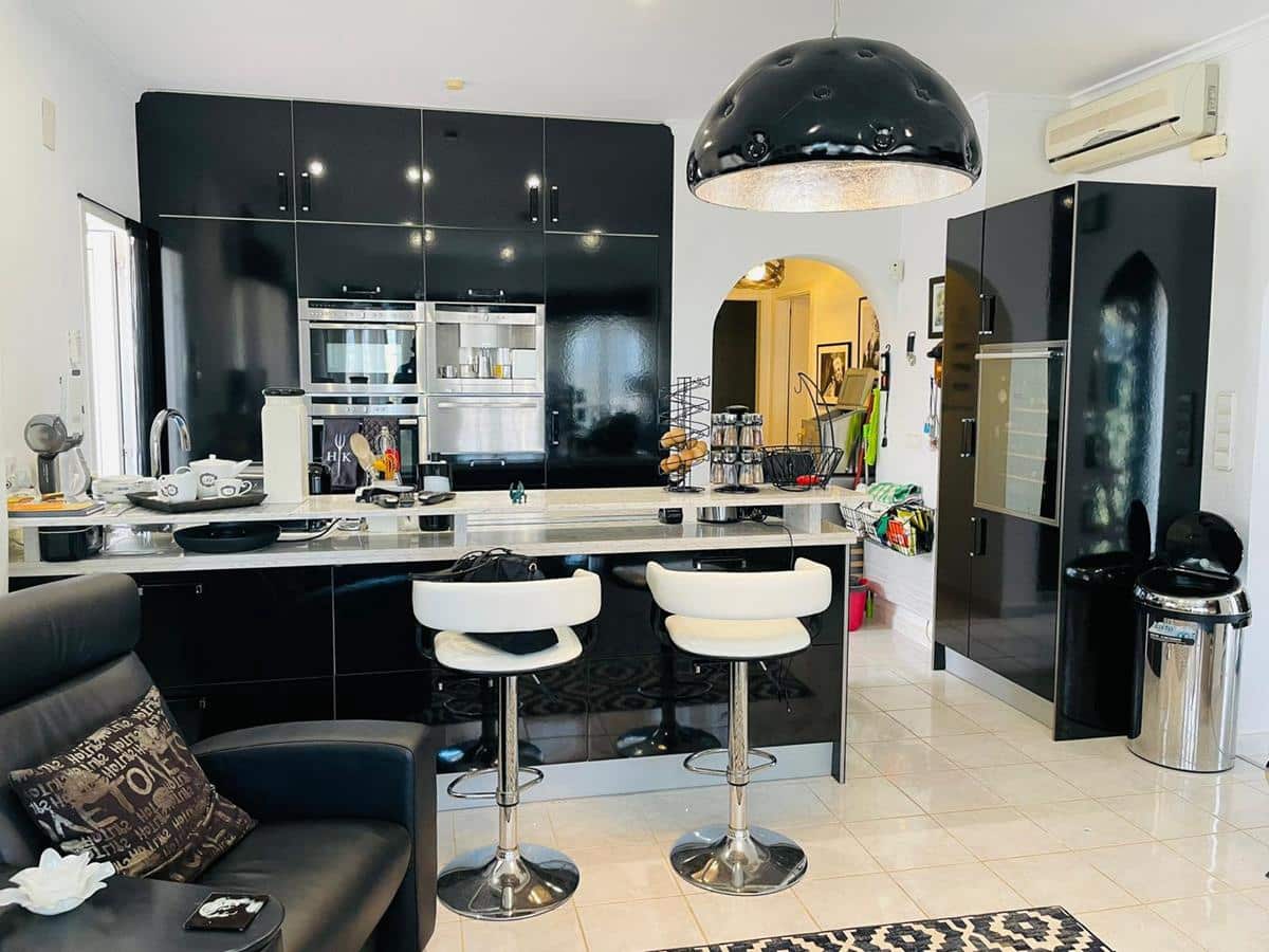 3 sovrum Villa till salu i Denia med pool garage - 585 000 € (Ref: 7932375)