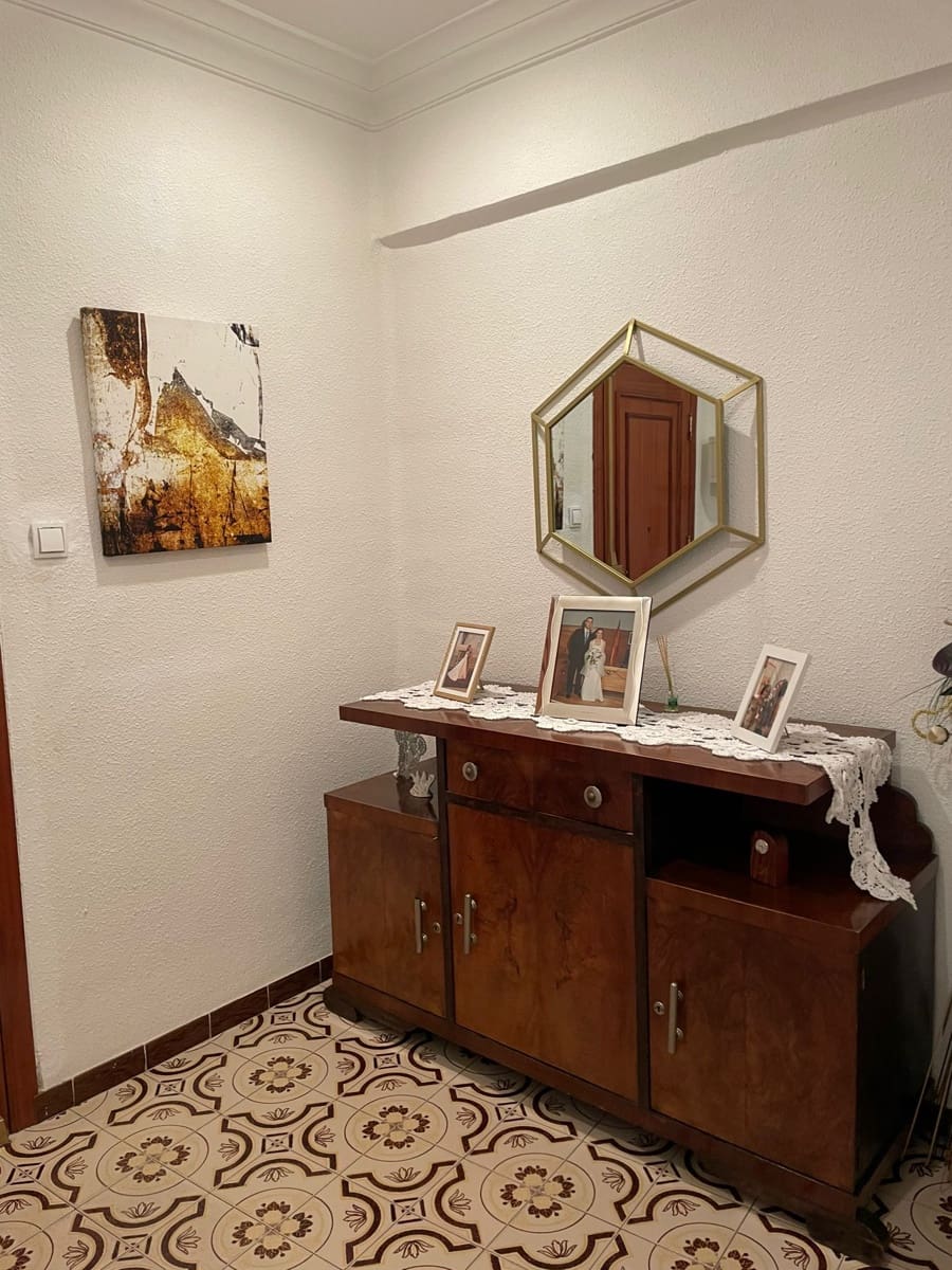 4 slaapkamer Flat te koop in Gandia - € 156.000 (Ref: 8005054)