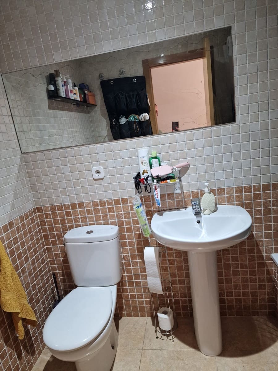 4 bedroom Apartment for sale in Piles with garage € 145,000 (Ref 8005078)