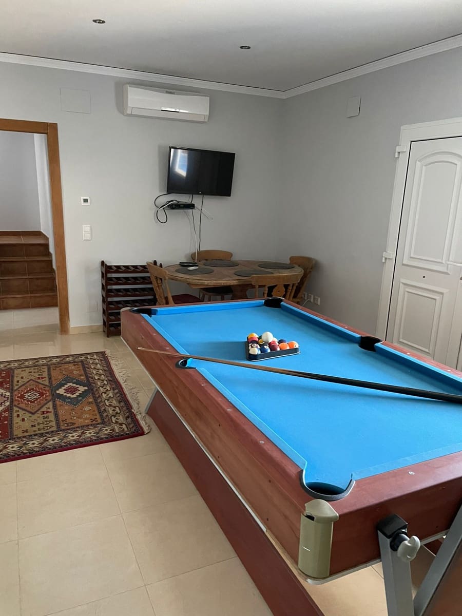 4 Zimmer Villa zu verkaufen in Denia mit Pool Garage - 720.000 € (Ref: 8073357)