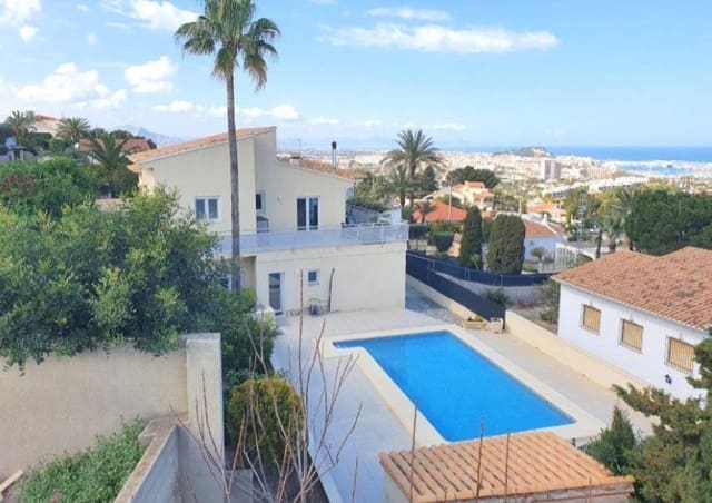 4 sovrum Villa till salu i Dénia med pool garage - 720 000 € (Ref: 8073357)