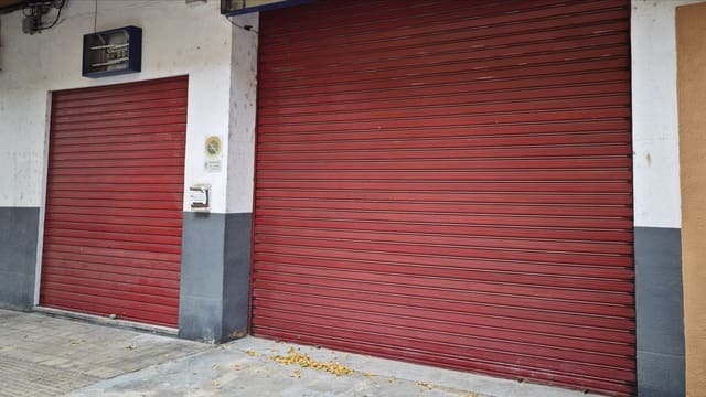 Commercial for sale in Gandia - € 170,000 (Ref: 8254613)