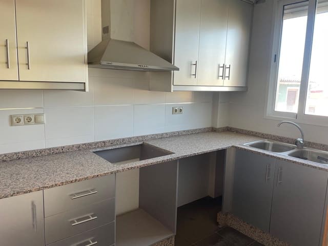 4 soveværelse Rækkehus til salg i Castelló de Rugat med swimmingpool garage - € 149.000 (Ref: 8254776)