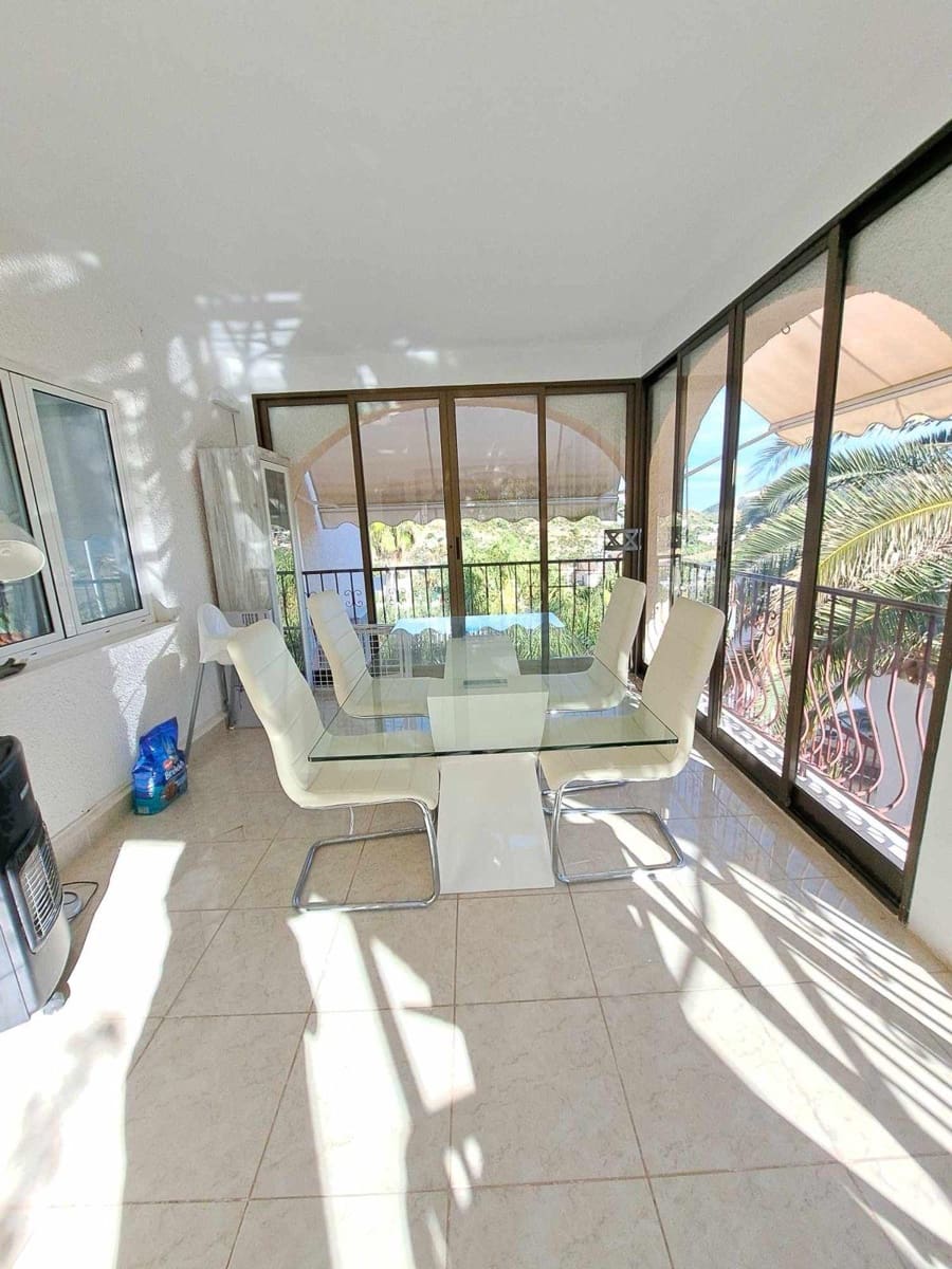 5 bedroom Villa for sale in Gandia with pool garage - € 450,000 (Ref: 8383491)