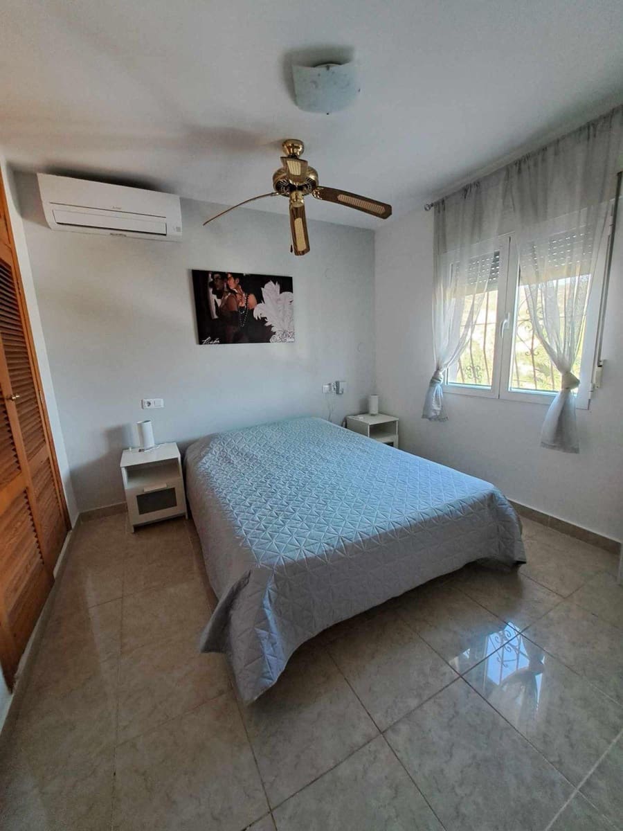 5 bedroom Villa for sale in Gandia with pool garage - € 450,000 (Ref: 8383491)