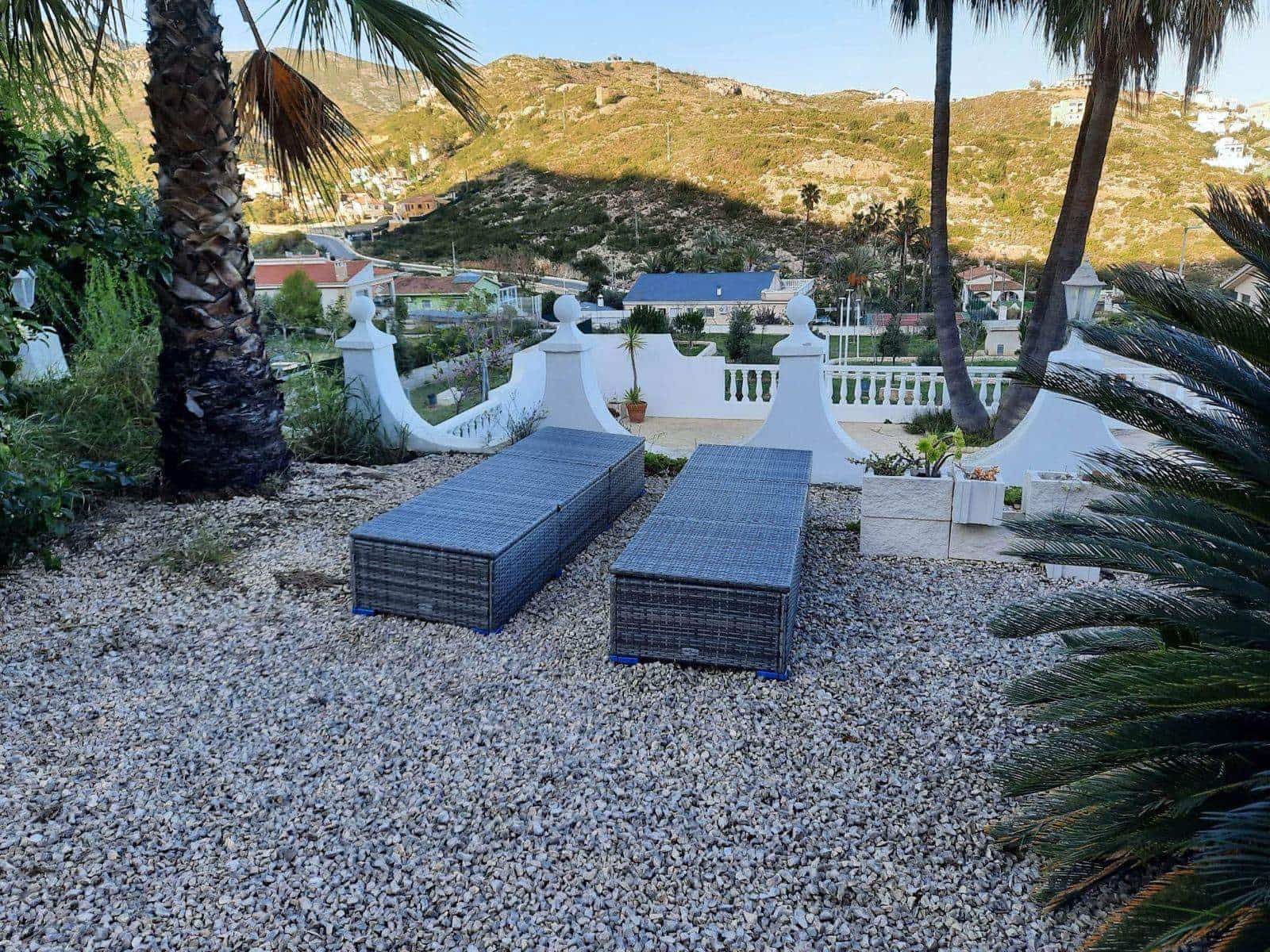 5 bedroom Villa for sale in Gandia with pool garage - € 450,000 (Ref: 8383491)