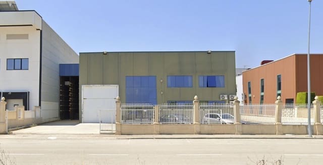 Local Commercial à vendre à Oliva avec garage - 2 650 000 € (Ref: 8427834)