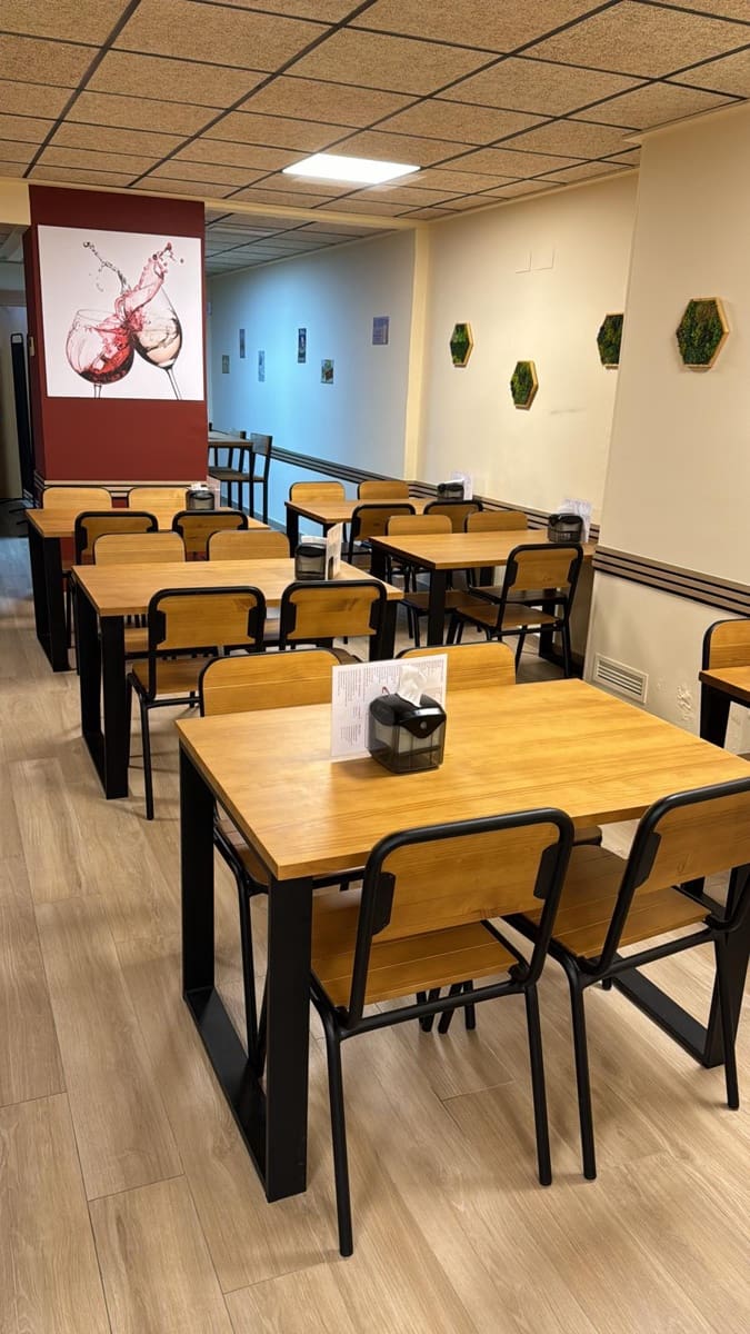 Erhverv til leje i Gandia - € 1.530 (Ref: 8524123)