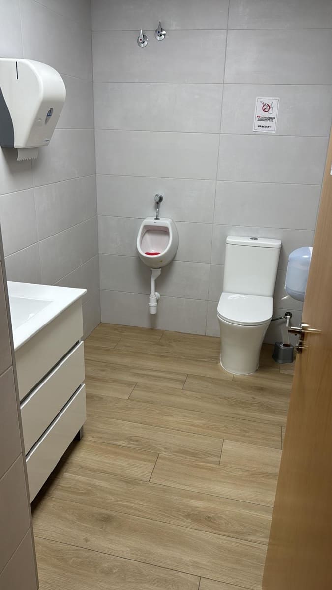 Erhverv til leje i Gandia - € 1.530 (Ref: 8524123)