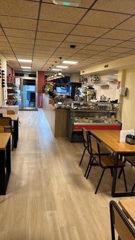 Erhverv til leje i Gandia - € 1.530 (Ref: 8524123)