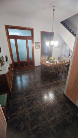 4 bedroom Townhouse for sale in Real de Gandía - € 139,500 (Ref: 8553614)