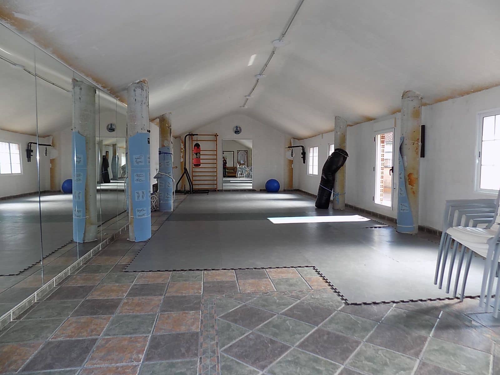 4 soveværelse Erhverv til salg i Cocentaina med garage - € 380.000 (Ref: 8639816)