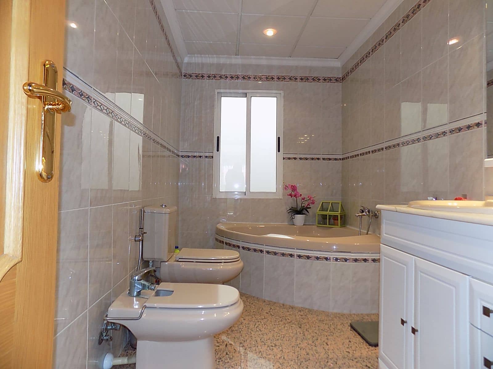 4 soveværelse Erhverv til salg i Cocentaina med garage - € 380.000 (Ref: 8639816)