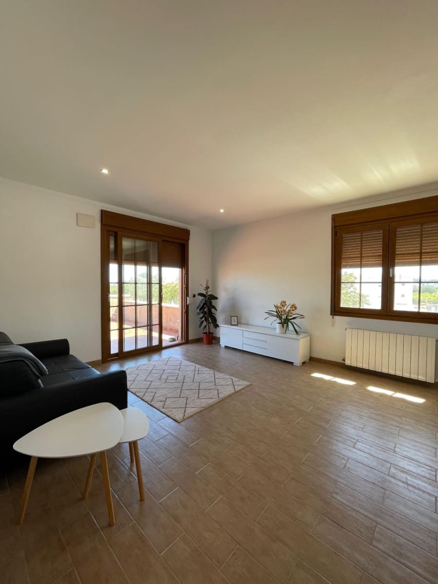 7 soveværelse Villa til salg i Piles med swimmingpool garage - € 520.000 (Ref: 8653337)