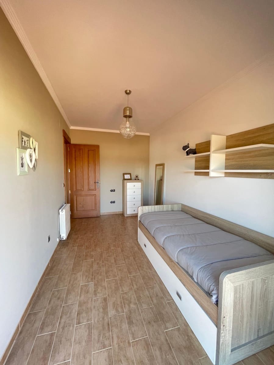 7 soveværelse Villa til salg i Piles med swimmingpool garage - € 520.000 (Ref: 8653337)