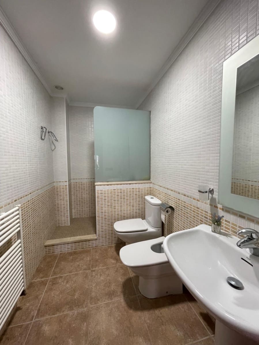 7 soveværelse Villa til salg i Piles med swimmingpool garage - € 520.000 (Ref: 8653337)