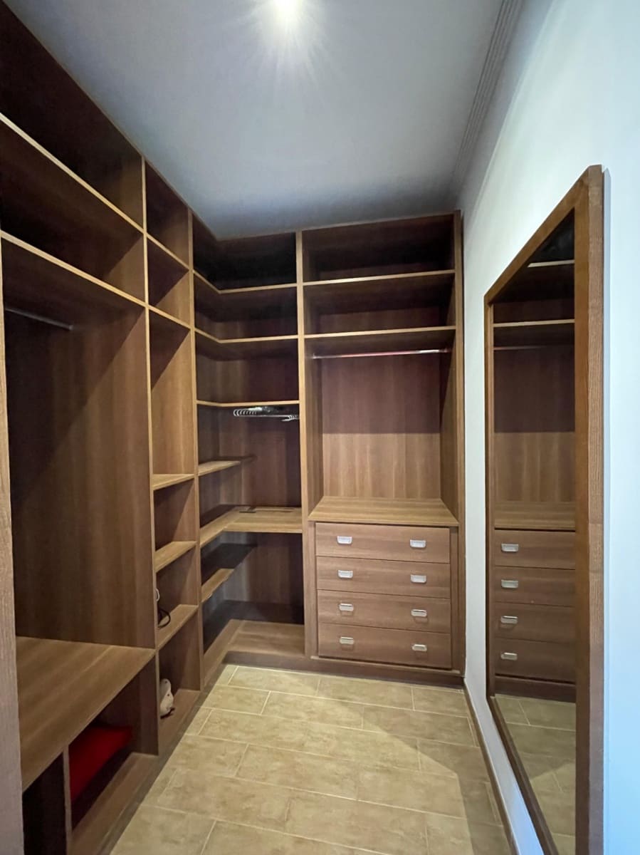 7 soveværelse Villa til salg i Piles med swimmingpool garage - € 520.000 (Ref: 8653337)