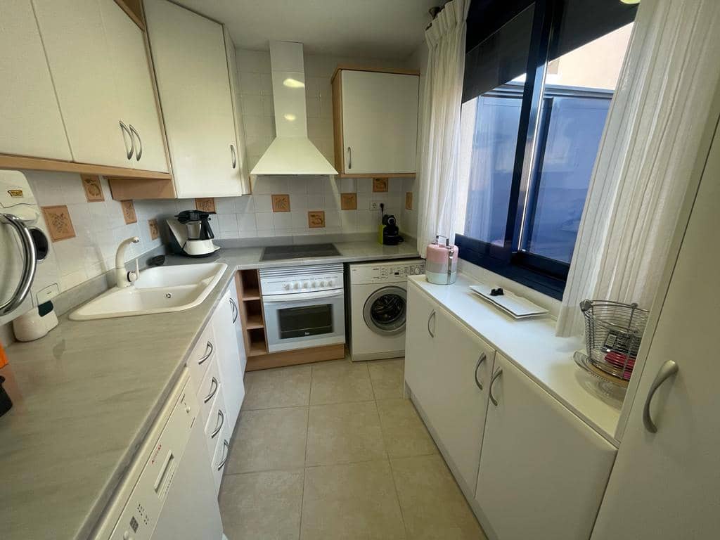 3 sovrum Takvåning till salu i Denia med pool - 470 000 € (Ref: 8655558)