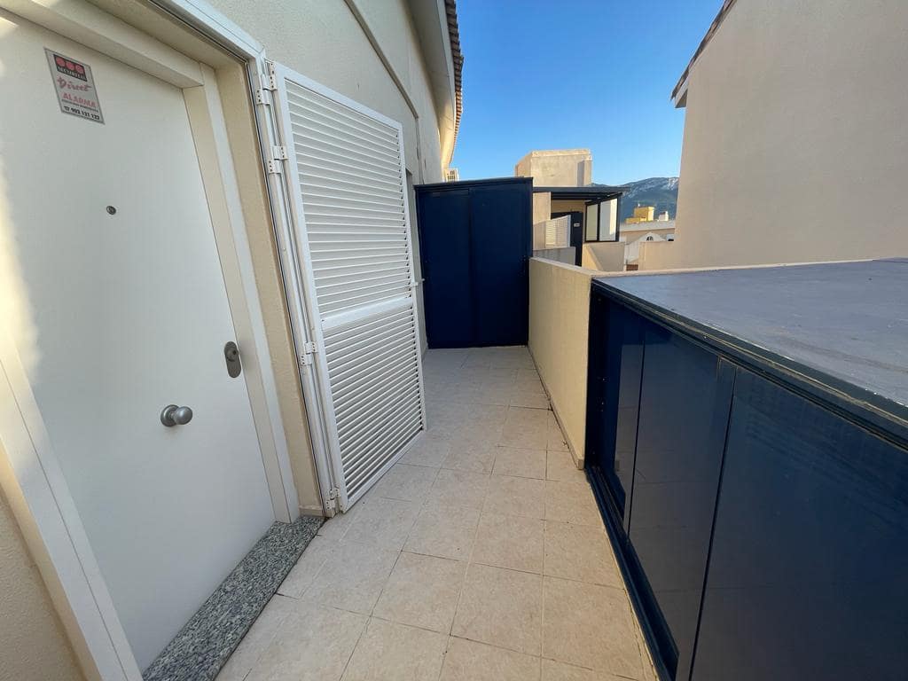 3 sovrum Takvåning till salu i Denia med pool - 470 000 € (Ref: 8655558)