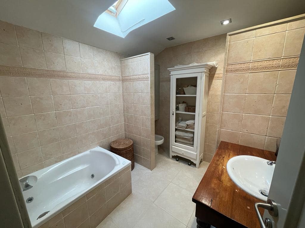 3 sovrum Takvåning till salu i Denia med pool - 470 000 € (Ref: 8655558)