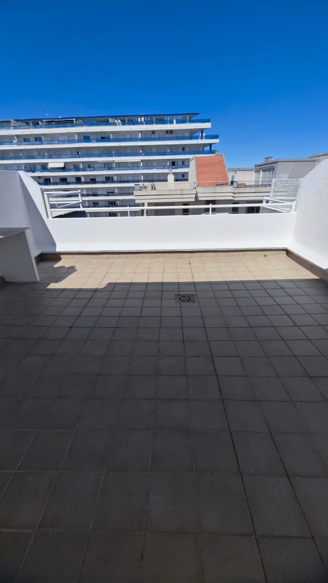 2 soveværelse Penthouse til salg i Gandia med swimmingpool - € 225.000 (Ref: 8696991)