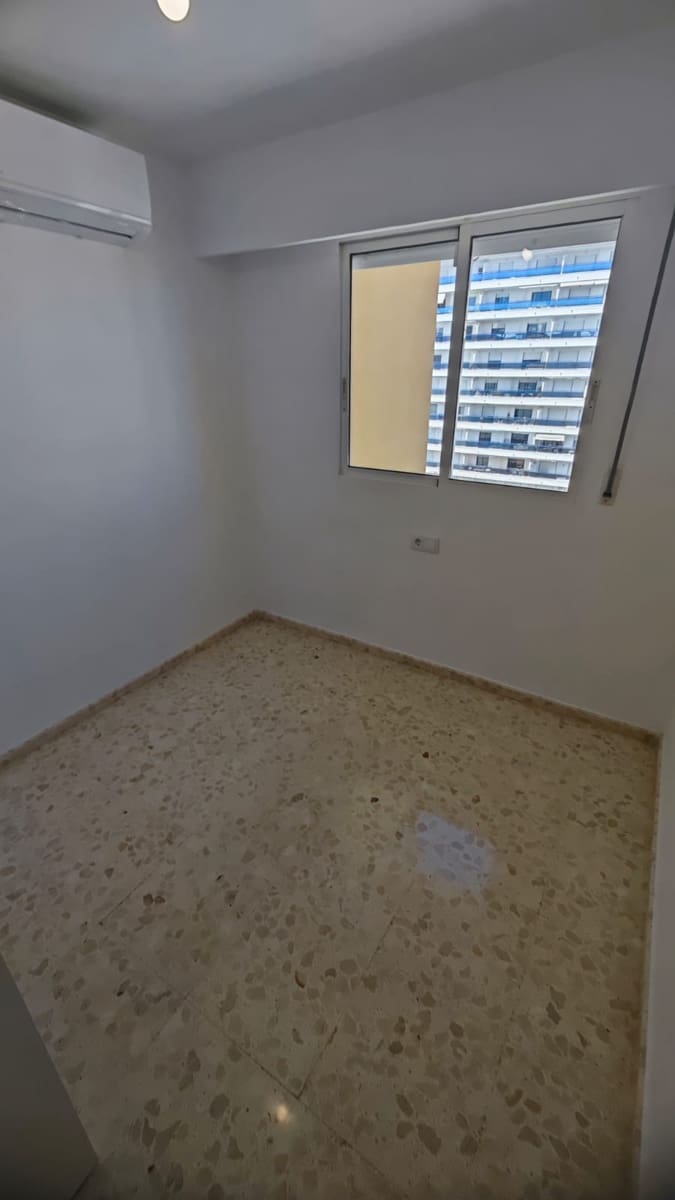 2 soveværelse Penthouse til salg i Gandia med swimmingpool - € 225.000 (Ref: 8696991)