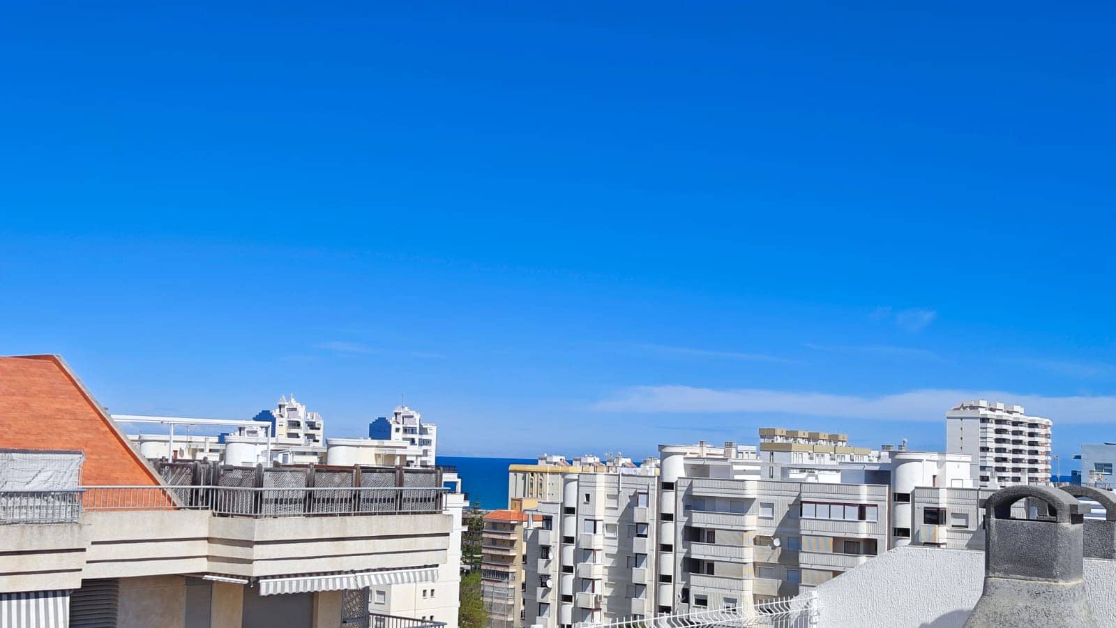 2 soveværelse Penthouse til salg i Gandia med swimmingpool - € 225.000 (Ref: 8696991)