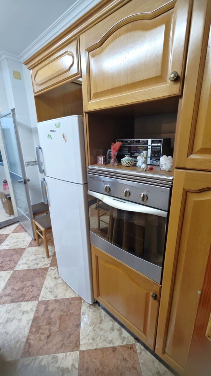 6 bedroom Townhouse for sale in Real de Gandia - € 170,000 (Ref: 8710519)