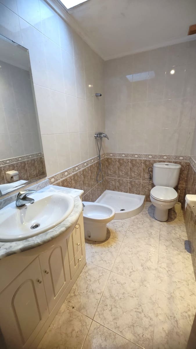 6 bedroom Townhouse for sale in Real de Gandia - € 170,000 (Ref: 8710519)