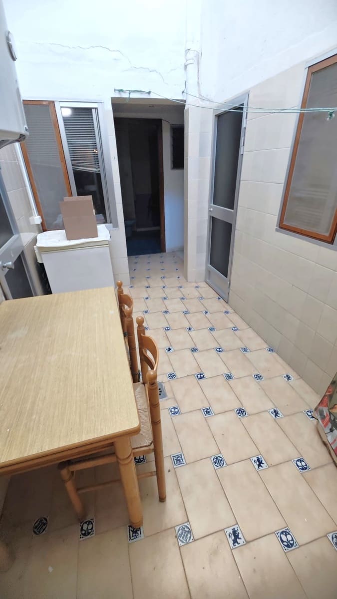 6 bedroom Townhouse for sale in Real de Gandia - € 170,000 (Ref: 8710519)