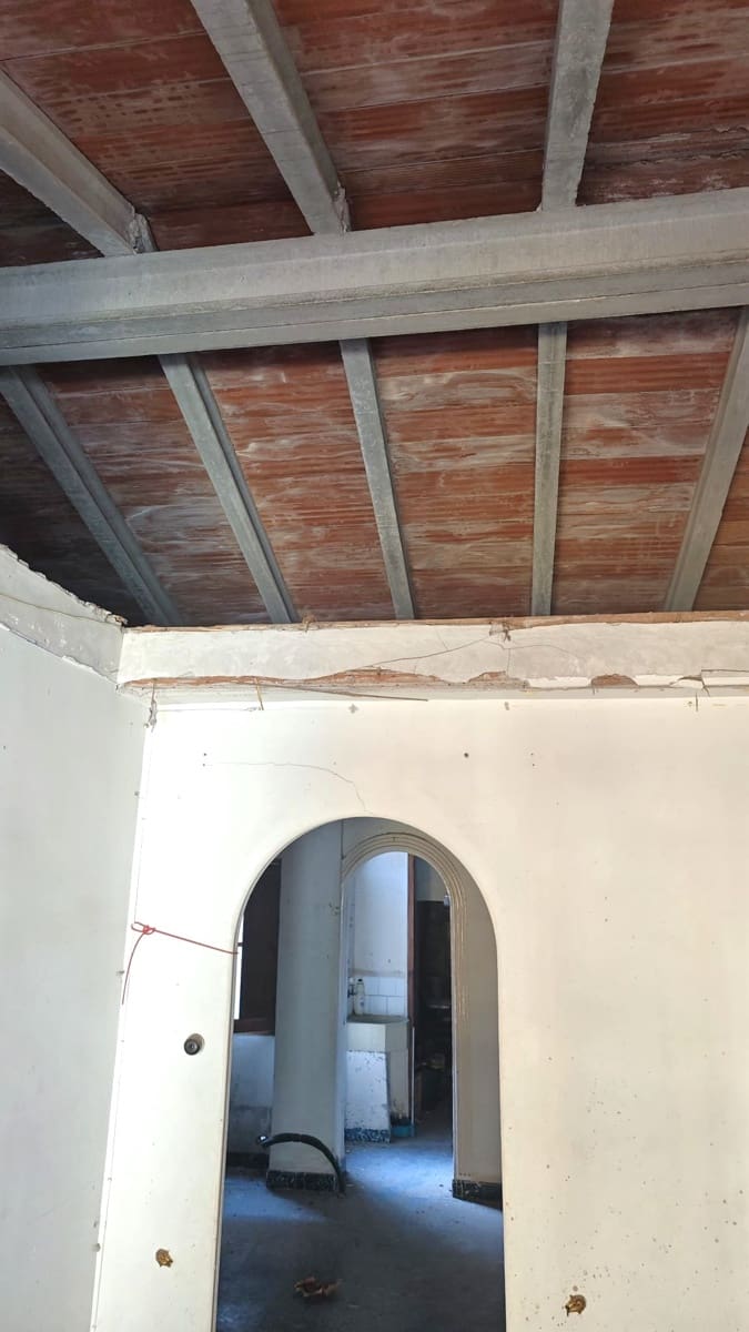 6 bedroom Townhouse for sale in Real de Gandia - € 170,000 (Ref: 8710519)