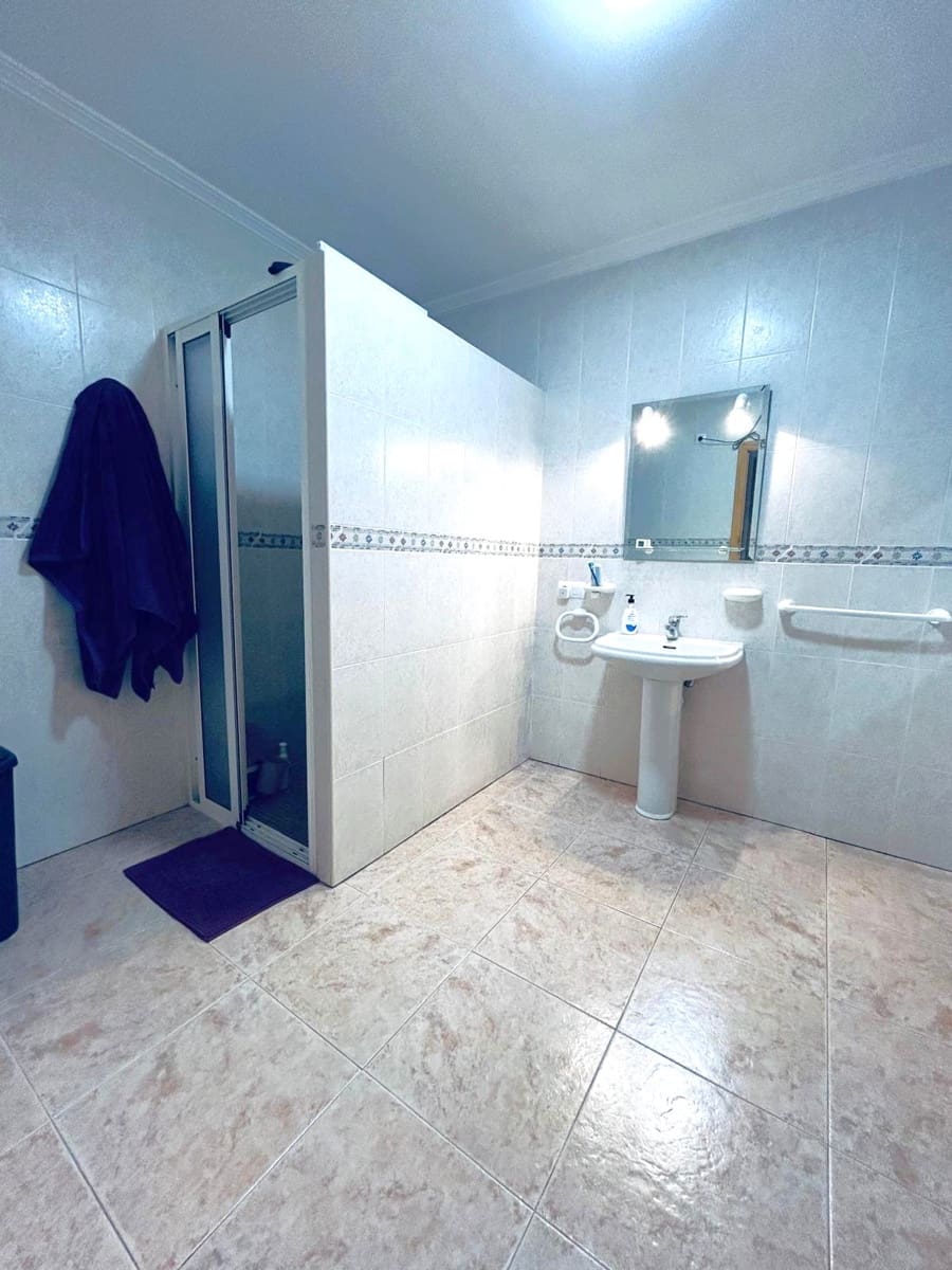 3 chambre Maison de Ville à vendre à Benicolet avec garage - 180 000 € (Ref: 8769417)