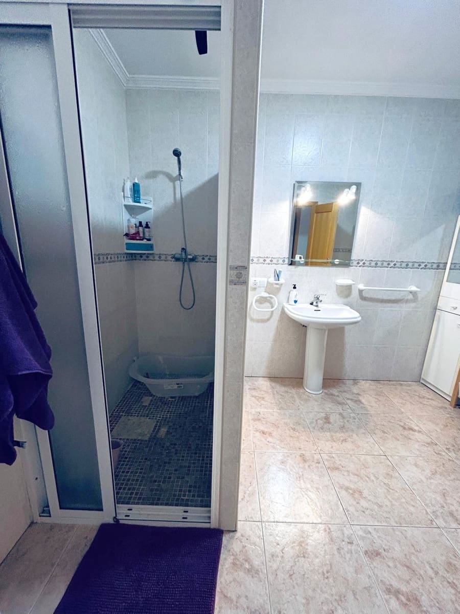 3 chambre Maison de Ville à vendre à Benicolet avec garage - 180 000 € (Ref: 8769417)