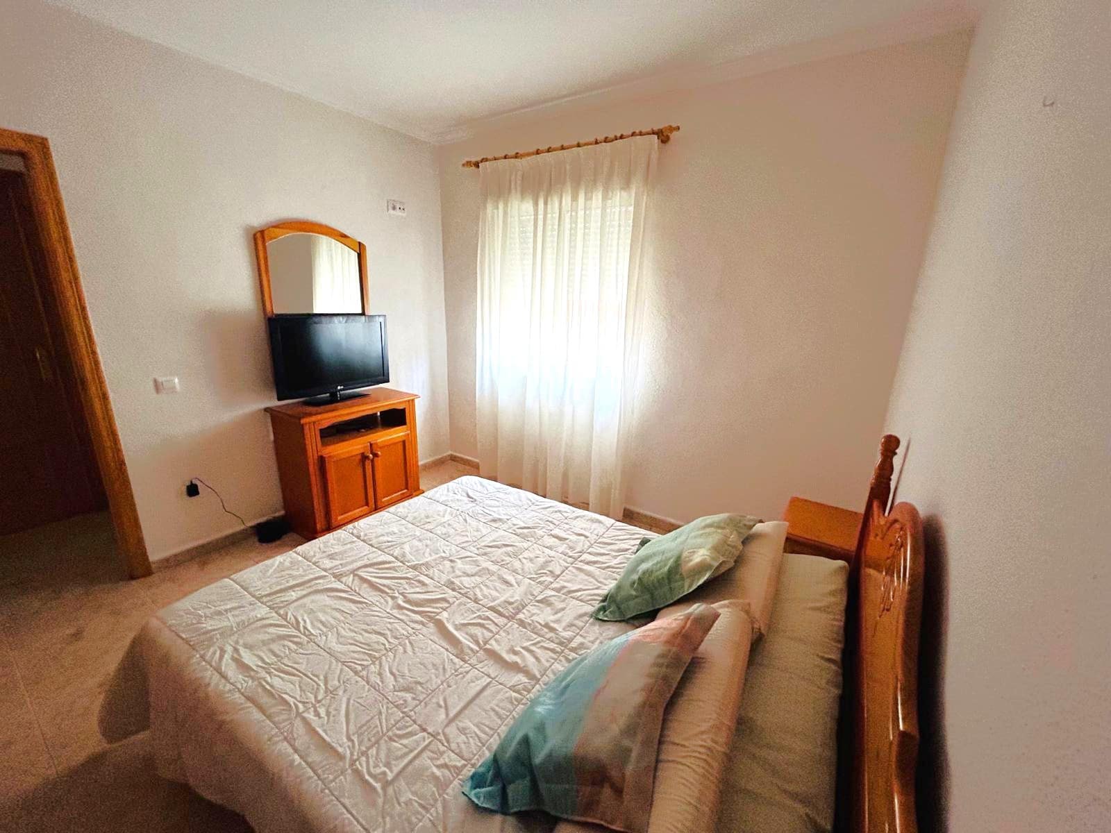 3 chambre Maison de Ville à vendre à Benicolet avec garage - 180 000 € (Ref: 8769417)