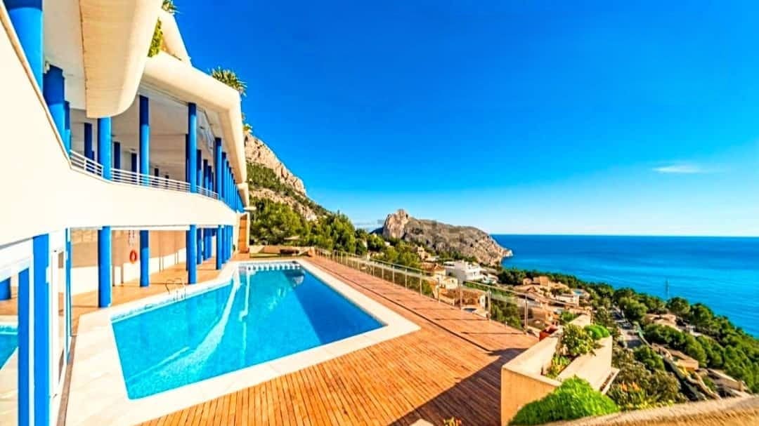 4 Zimmer Villa zu verkaufen in Altea mit Pool Garage - 950.000 € (Ref: 8769418)