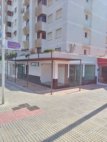 Commercial for sale in Gandia - € 179,000 (Ref: 8776876)