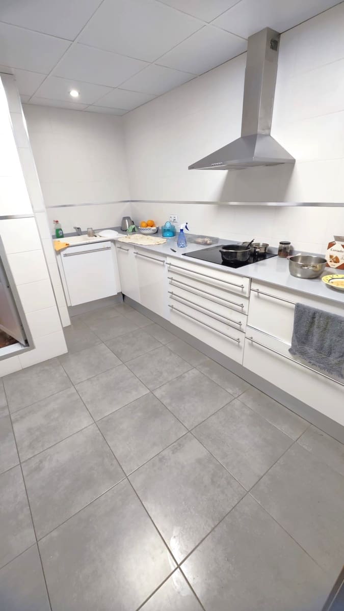 4 chambre Appartement à vendre à Gandia - 165 000 € (Ref: 8787519)