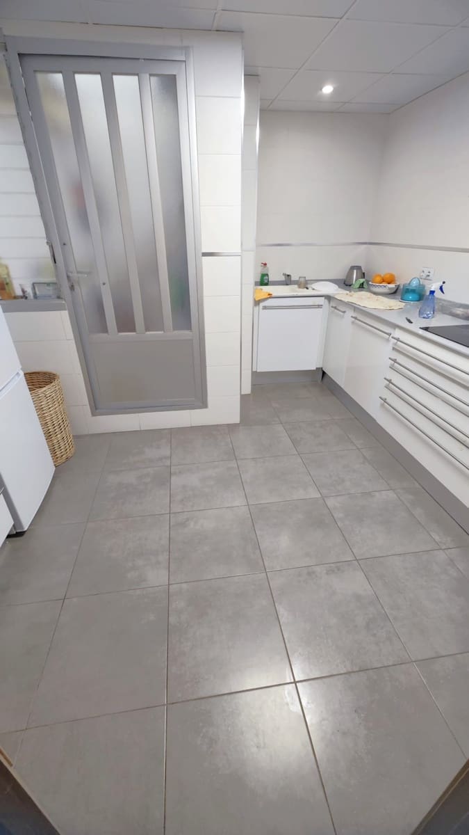 4 chambre Appartement à vendre à Gandia - 165 000 € (Ref: 8787519)