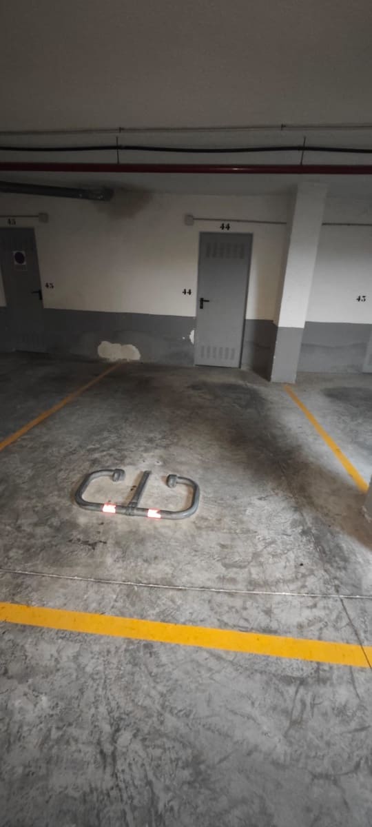 2 slaapkamer Appartement te huur in Denia met zwembad garage - € 800 (Ref: 8941919)