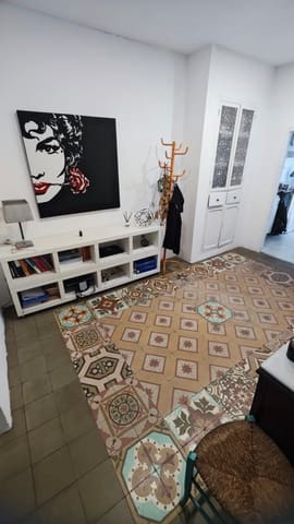 8 makuuhuone Omakotitalo myytävänä paikassa Gandia - 280 000 € (Ref: 8941925)