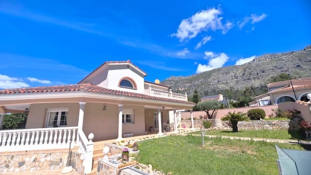 4 soveværelse Villa til salg i Barx med swimmingpool garage - € 950.000 (Ref: 8987153)